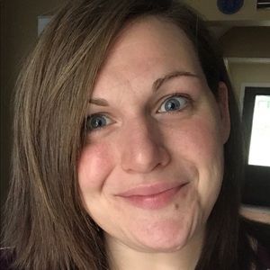 Meet your Posher, Camille